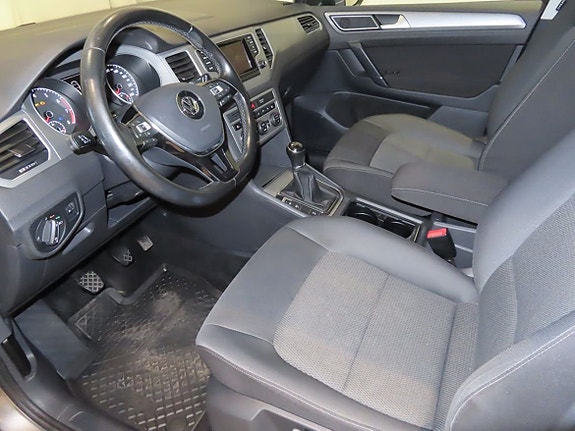 Volkswagen Golf Sportsvan 7 of 20