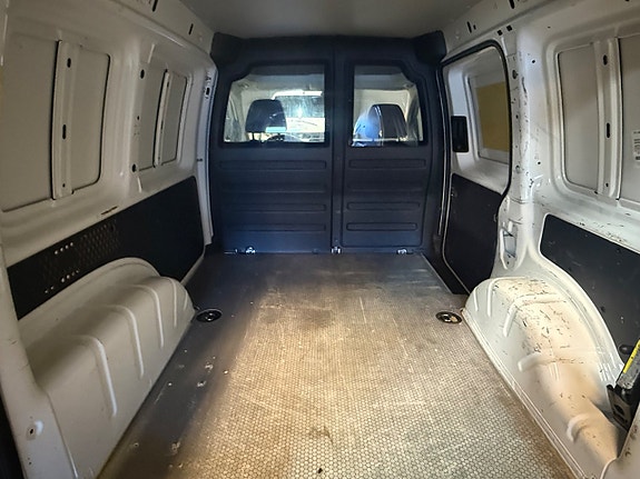 Volkswagen Caddy 17 of 19