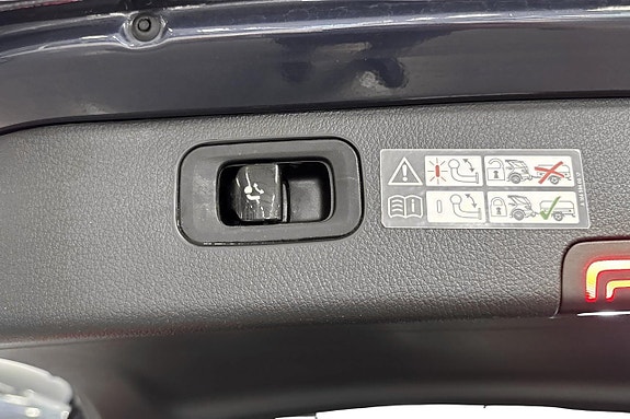 Mercedes-Benz C300 de 25 of 29