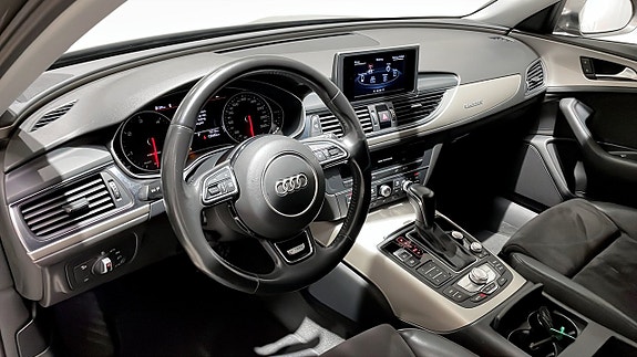 Audi Quattro 7 of 14