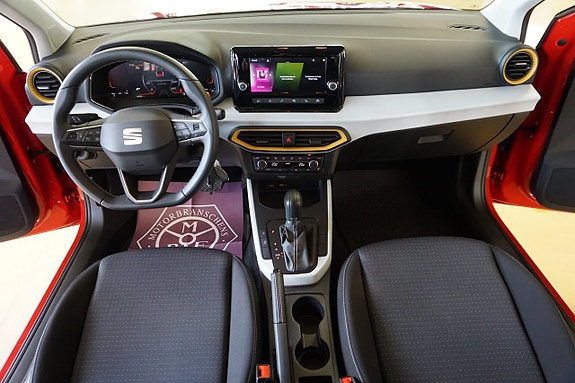 Seat Arona 9 of 13