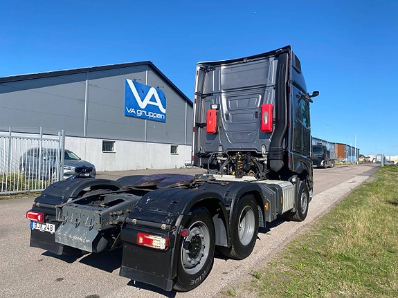 Mercedes-Benz Actros 2553 3 of 12