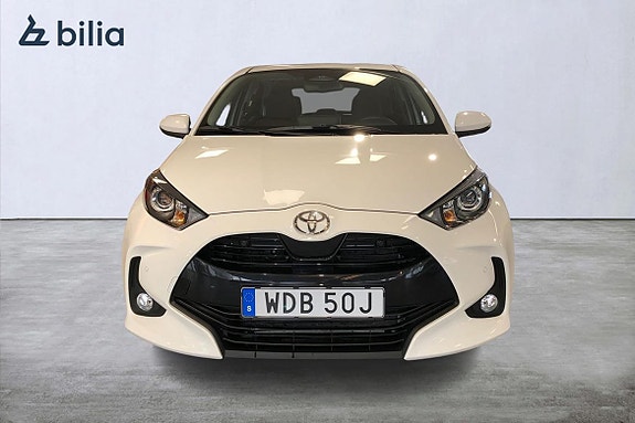 Toyota Yaris 6 of 21