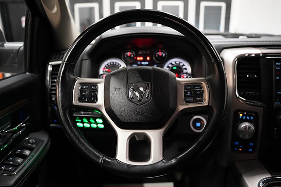 Dodge RAM 1500 16 of 28