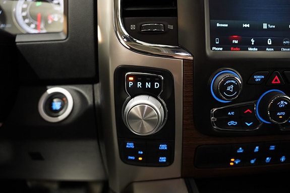 Dodge RAM 1500 18 of 28