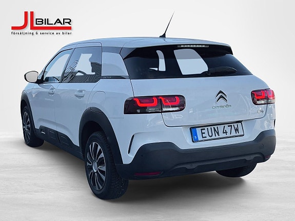 Citroen C4 Cactus 2 of 5