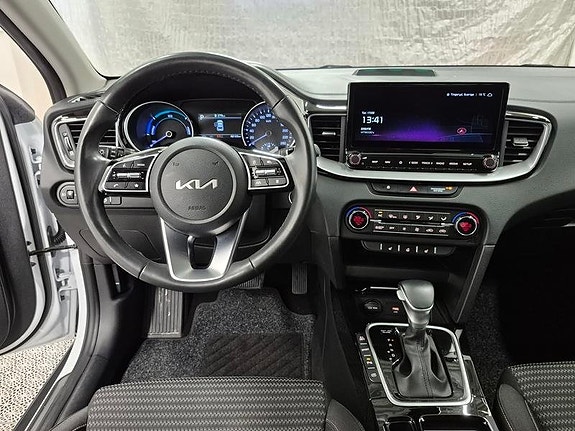 Kia XCeed 6 of 8