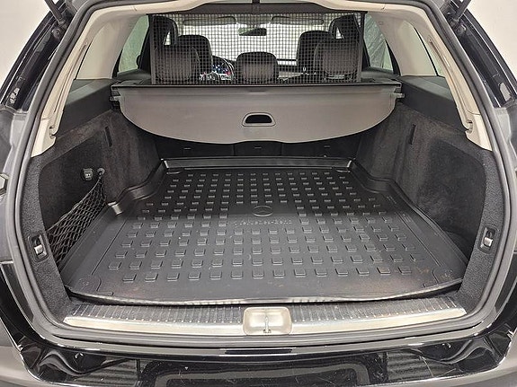 Mercedes-Benz C200 d 8 of 9