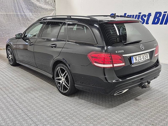 Mercedes-Benz E220 3 of 10