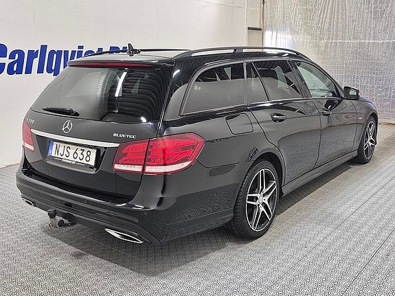 Mercedes-Benz E220 4 of 10