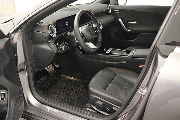 Mercedes-Benz CLA250 e 2 of 11