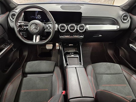 Mercedes-Benz GLB220 d 6 of 13
