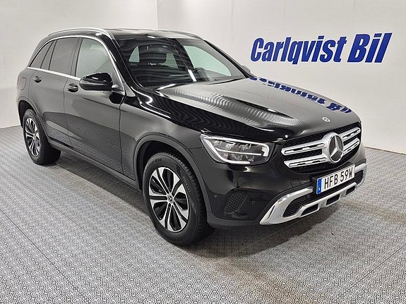 Mercedes-Benz GLC300 e 3 of 10
