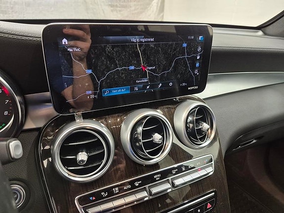 Mercedes-Benz GLC300 e 7 of 10