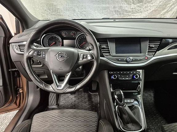 Opel Astra 6 of 7
