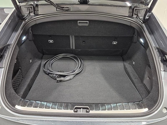 Polestar 4 13 of 13