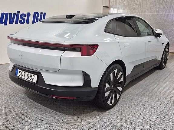 Polestar 4 4 of 13