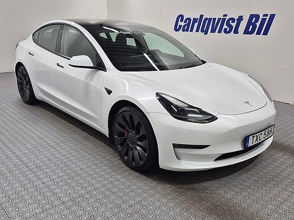 Tesla Model 3 5 of 11
