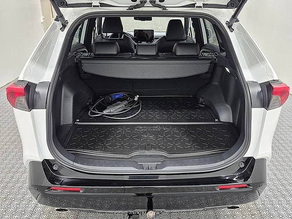 Toyota RAV4 10 of 11