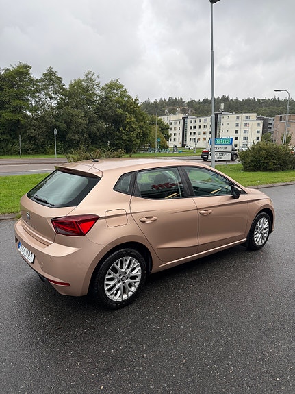 Seat Ibiza 2 of 10