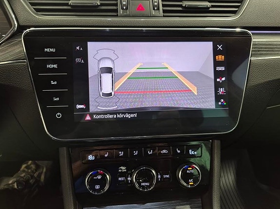 Skoda Superb 8 of 12