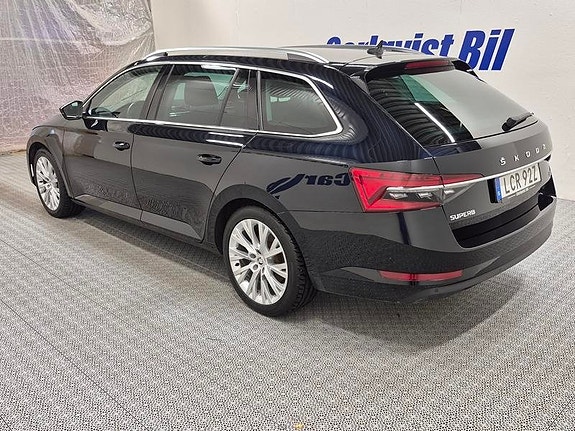 Skoda Superb 5 of 12