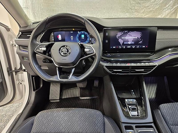 Skoda Octavia 6 of 9