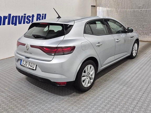 Renault Megane 4 of 8