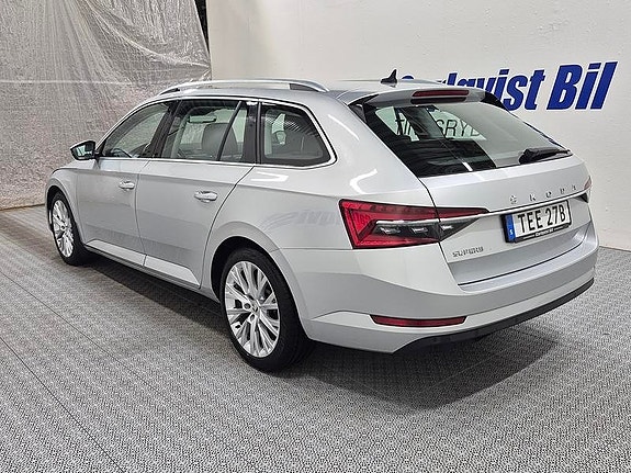 Skoda Superb 5 of 11