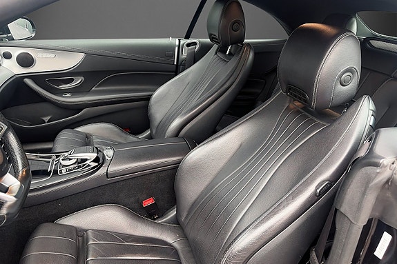 Mercedes-Benz E200 10 of 19