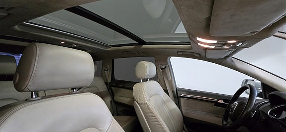 Audi Q7 10 of 14