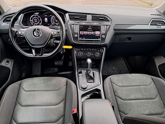 Volkswagen Tiguan 6 of 7