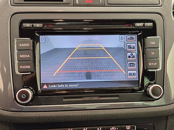 Volkswagen Tiguan 7 of 8