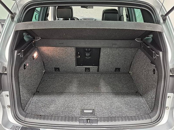 Volkswagen Tiguan 8 of 8