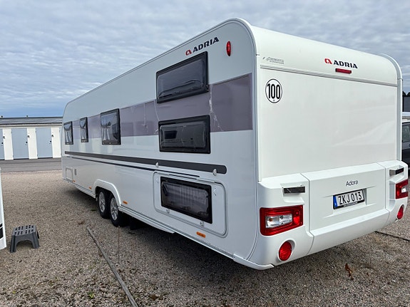 Adria Adora 753 UK barnkammare Alde Ac Mover Lufttält 5 of 13
