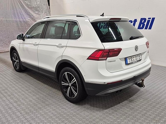 Volkswagen Tiguan 5 of 11