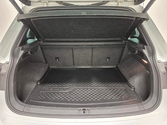 Volkswagen Tiguan 11 of 11