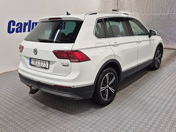Volkswagen Tiguan 4 of 11