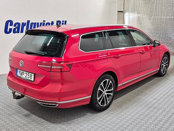 Volkswagen Passat 4 of 8