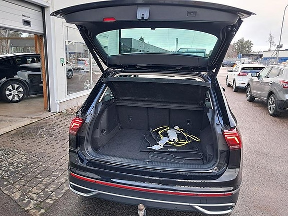 Volkswagen Tiguan 7 of 7