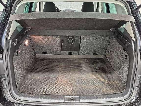 Volkswagen Tiguan 10 of 10