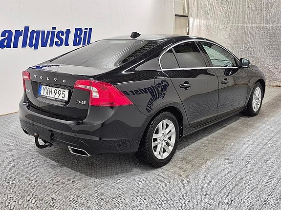 Volvo S60 4 of 7