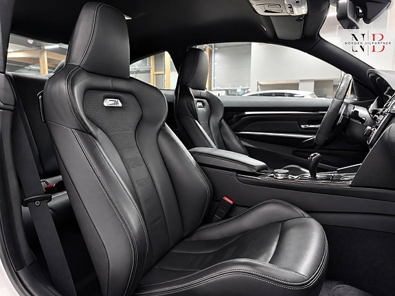 BMW M4 28 of 30