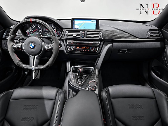 BMW M4 19 of 30