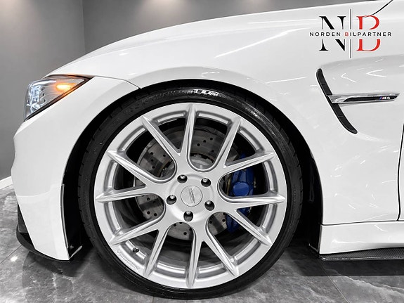 BMW M4 12 of 30