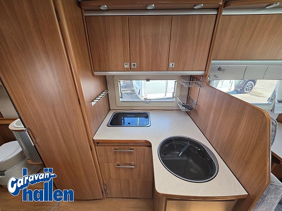 KABE Travelmaster 700 L 6 of 20