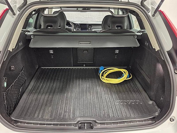 Volvo XC60 10 of 10
