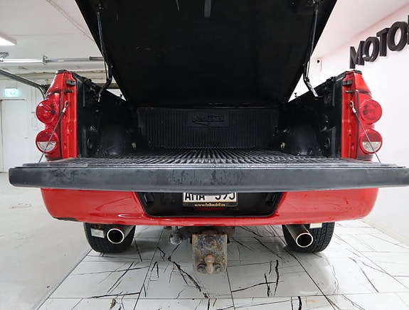 Dodge RAM 1500 6 of 18