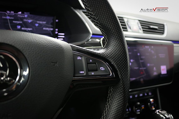 Skoda Superb 23 of 30