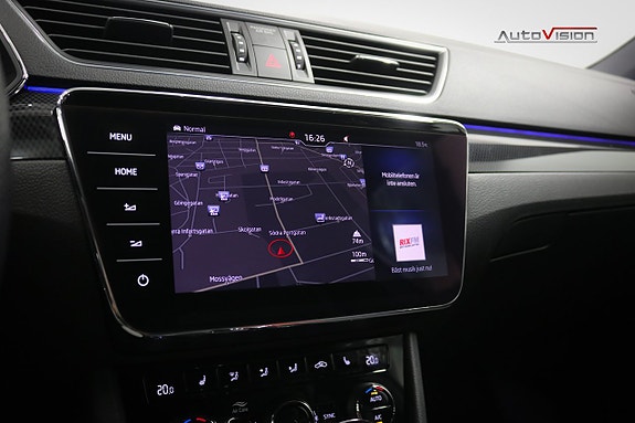 Skoda Superb 12 of 30